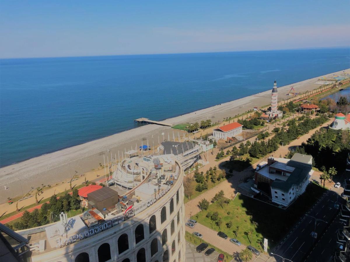 Black Sea Towers Batumi Exterior photo