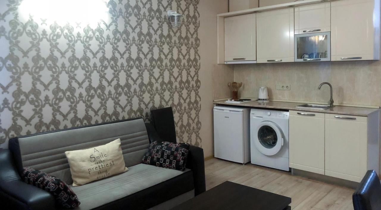 Black Sea Towers Batumi Exterior photo